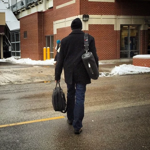 With the available shoulder strap, you can carry the GoBQ like a messenger bag