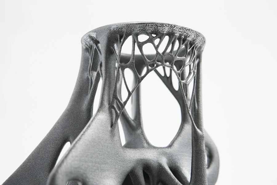 The technique uses a laser to heat up and melt a fine layer of steel powder that then solidifies to form part of the structure