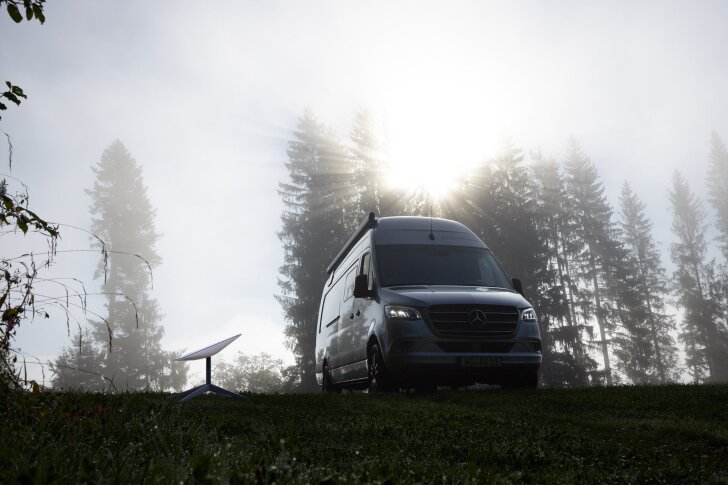 Alphavan is quick to jump on the Starlink for RVs service