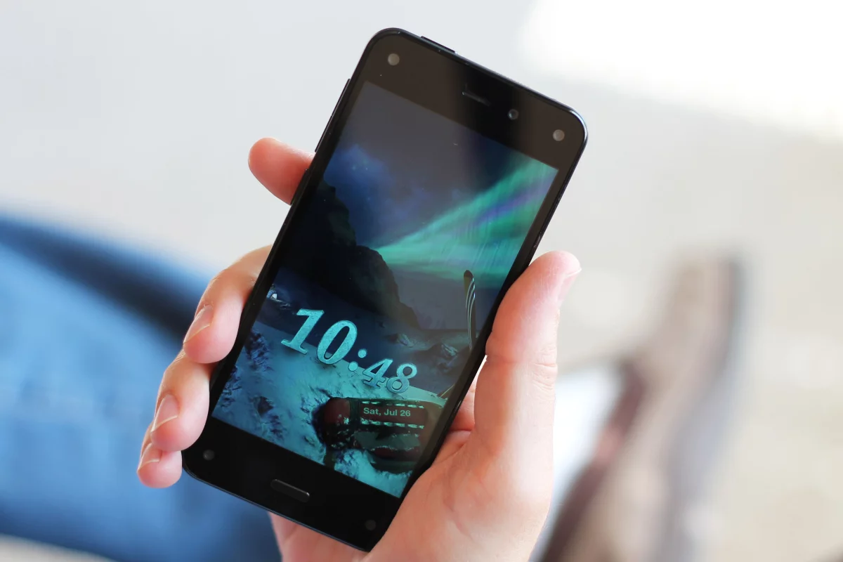 Gizmag reviews Amazon's first smartphone, the Fire Phone