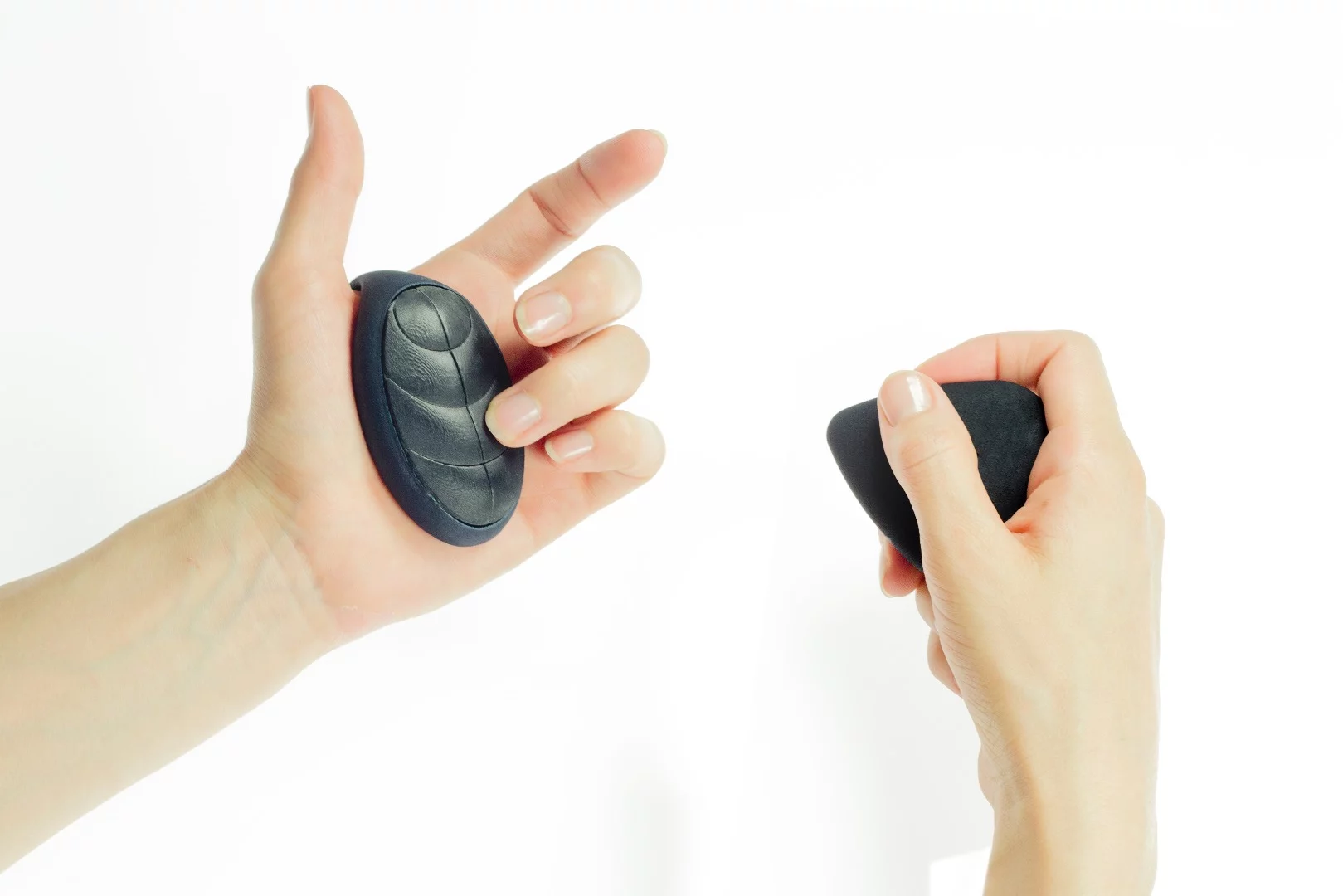 The Kurv devices are MIDI compatible, which allows them to be used as software controllers in such suites as Garageband, Logic Pro and Ableton Live