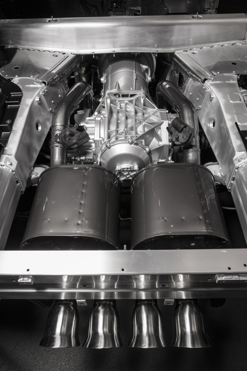 The 2015 Corvette Z06 features a standard electronic limited slip differential (eLSD) that continually adjusts engagement of the limited slip to balance between steering response and stability in different driving conditions