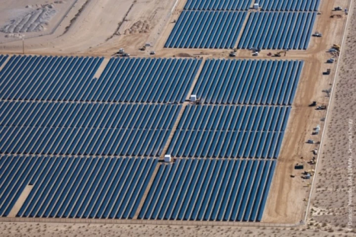 2-gigawatt solar plant to be built in China (Image - First solar plant in El Dorado, NV)
