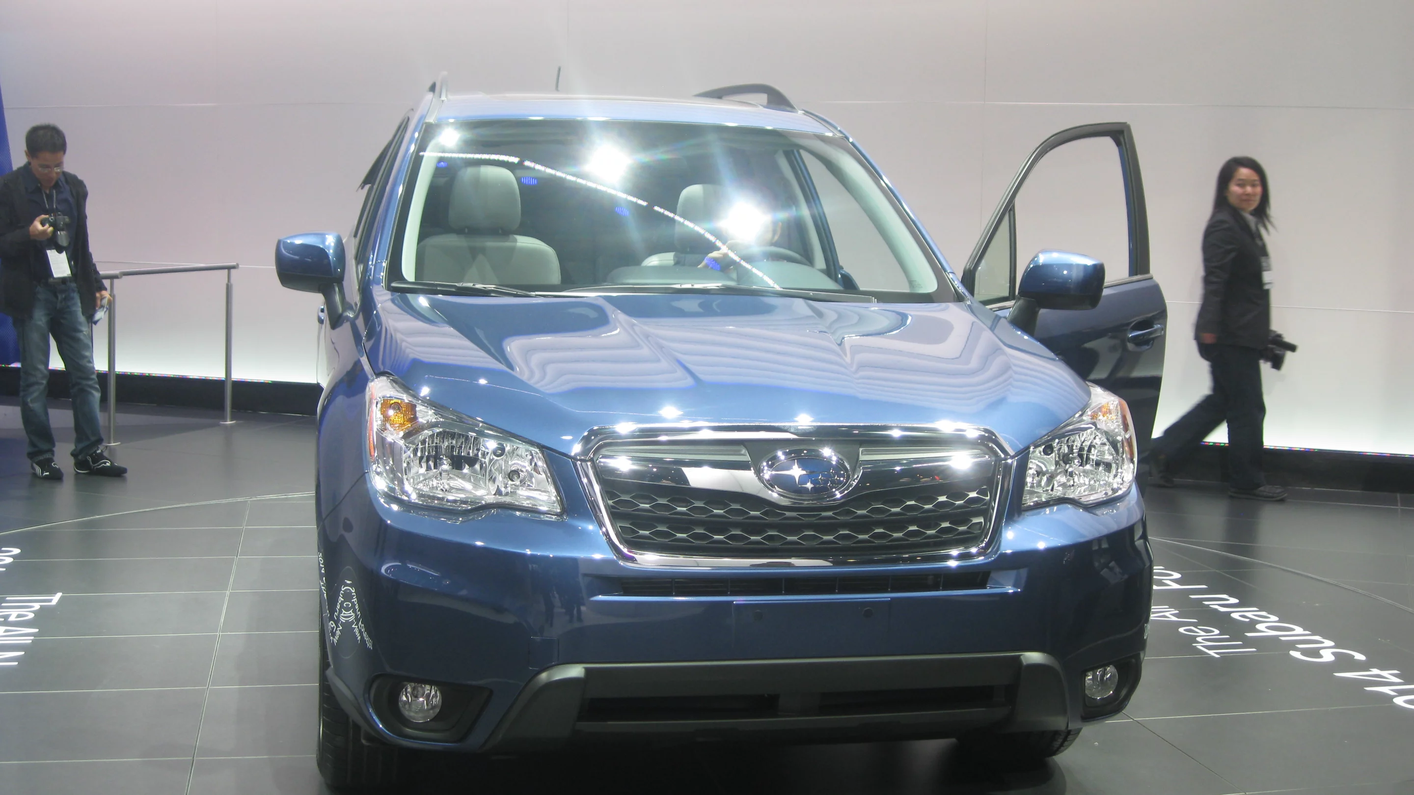 The 2014 Forester's front-end gets redesigned with "hawkeye" headlights and a new grille