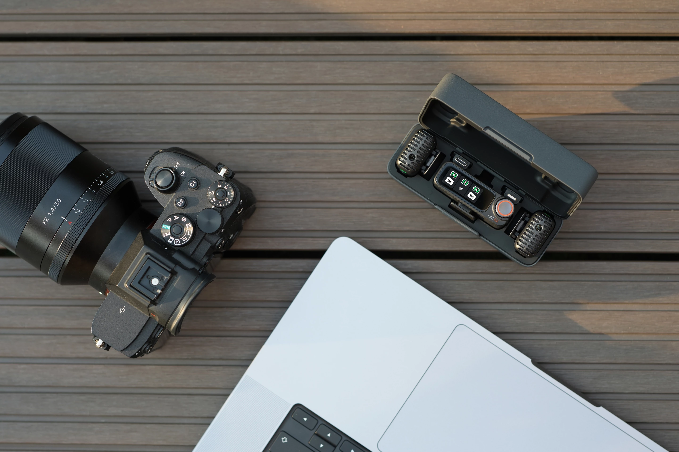 The Mic 2 system includes two transmitter microphones, one receiver module and a metal charging case