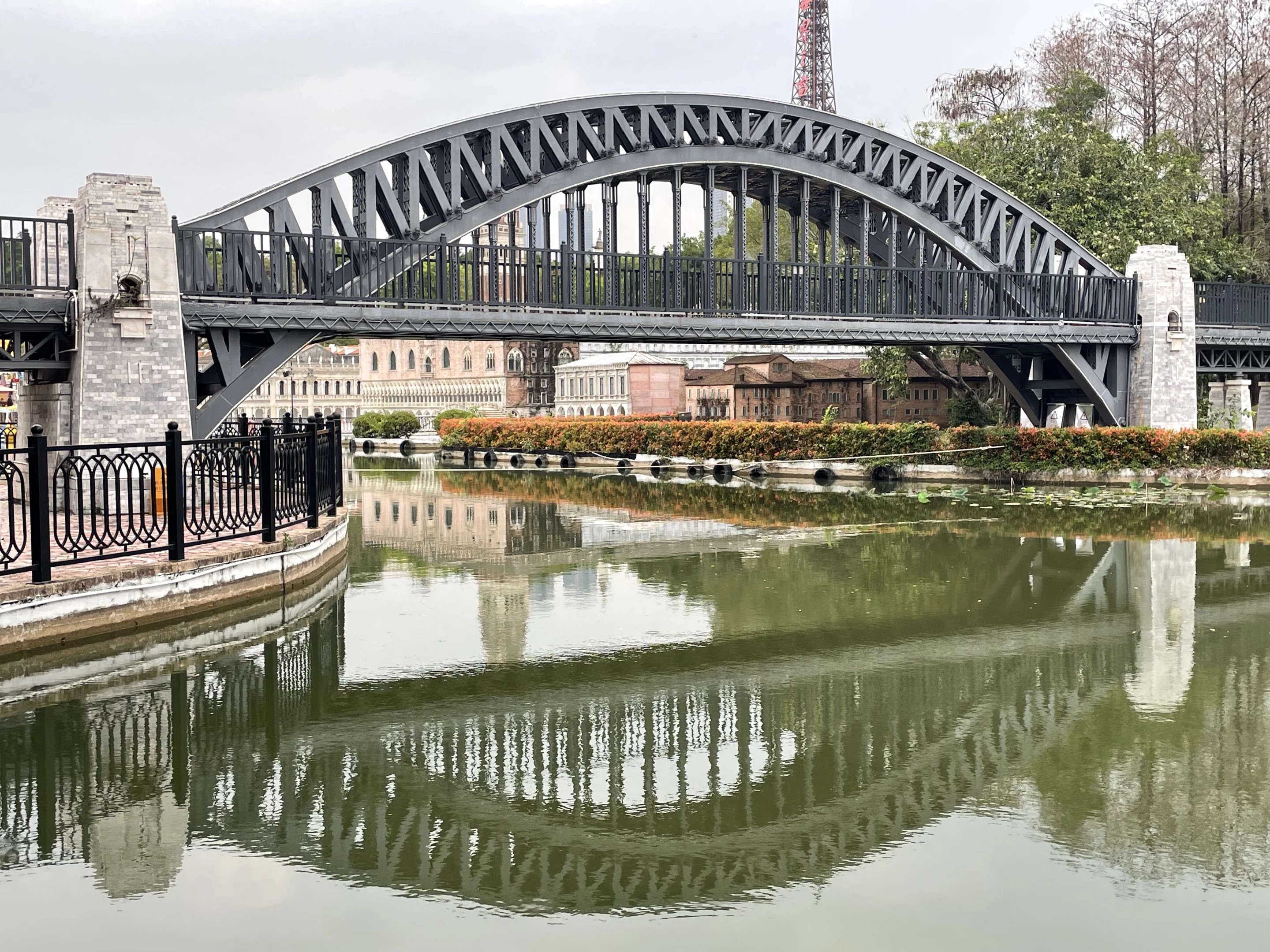 The Sydney Harbour Bridge was surprisingly well done