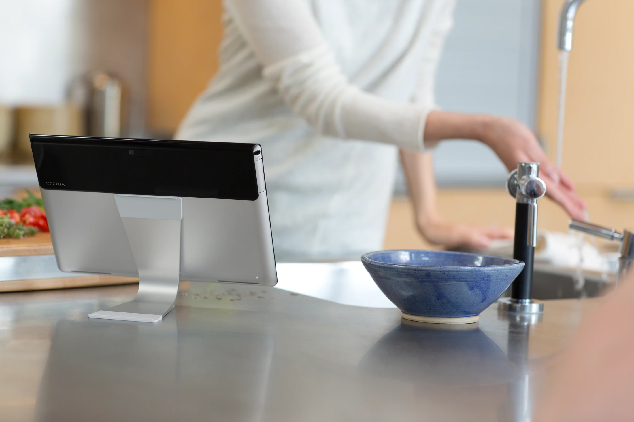 Sony's Xperia Tablet S is splash-proof