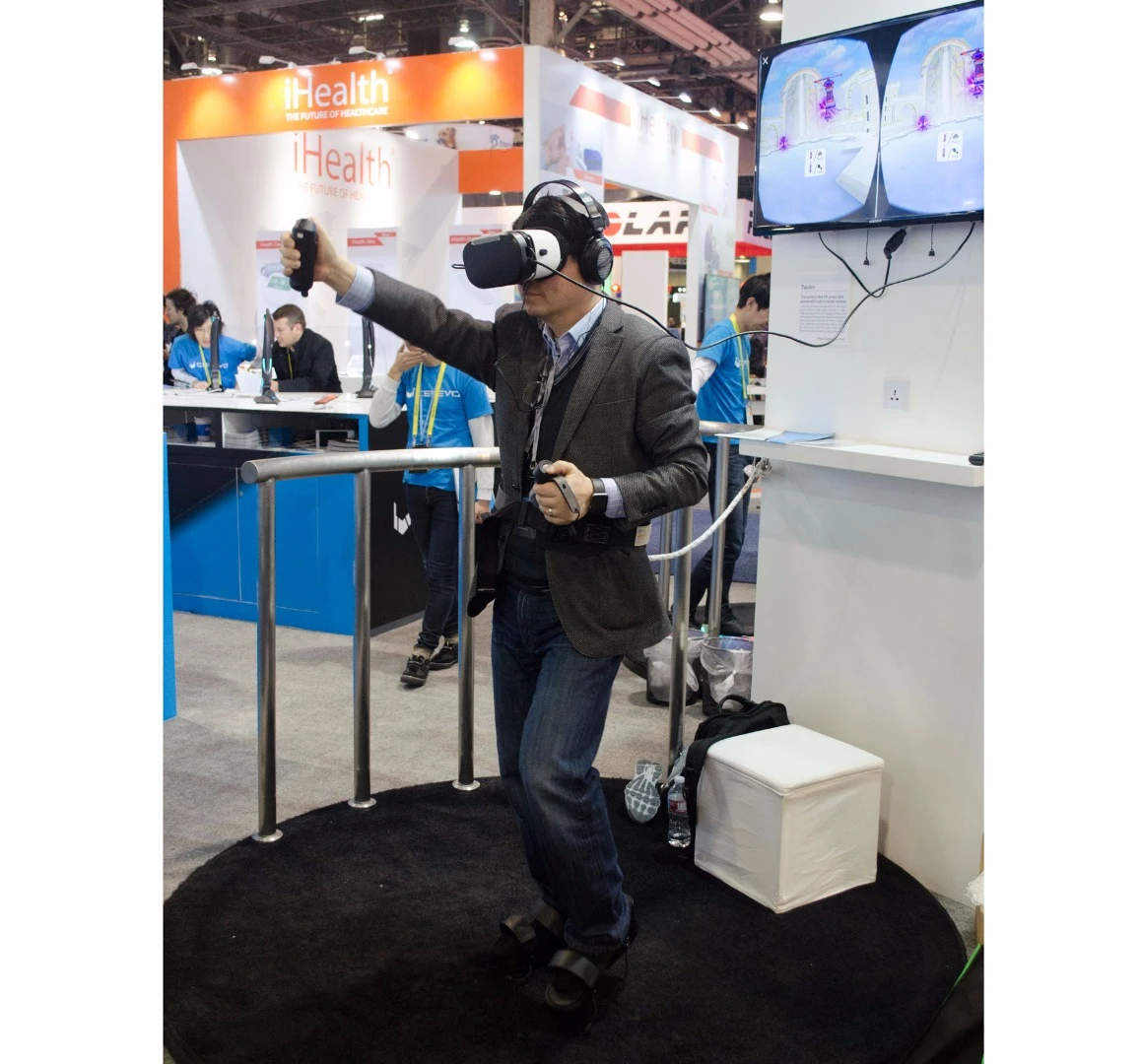 Marching, kicking and punching with Taclim VR gear