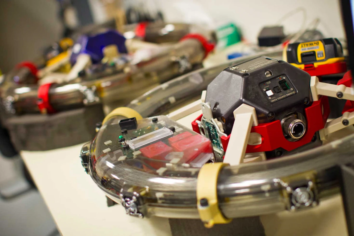 The RINGS mounted on MIT's SPHERE robots