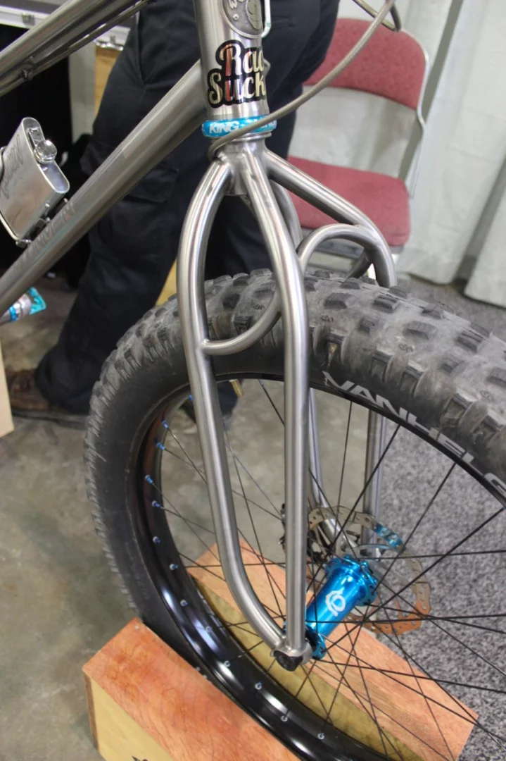 Interesting front fork on this fatbike from Moonmen