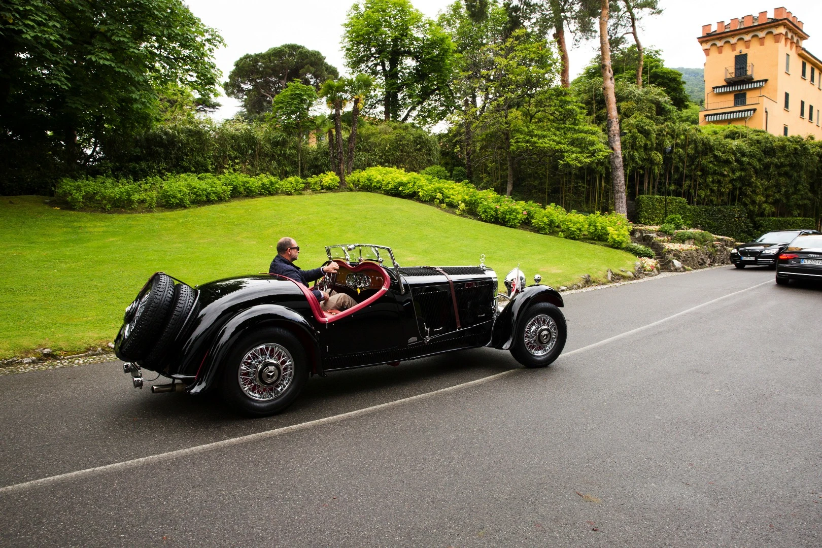 The runner-up or "Mention of Honor" for Class B went to the 1933 Mercedes-Benz 380 Special Roadster by Erdmann & Rossi, and owned by Saulius Karosas
