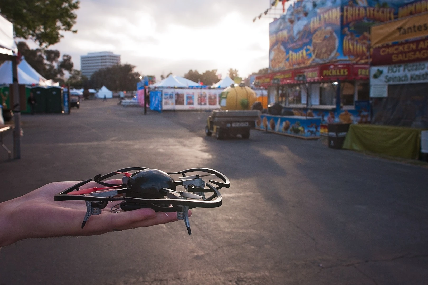 The company says it has developed special algorithms that enable the drone to handle rough winds of up to 45 km/h (28 mph)