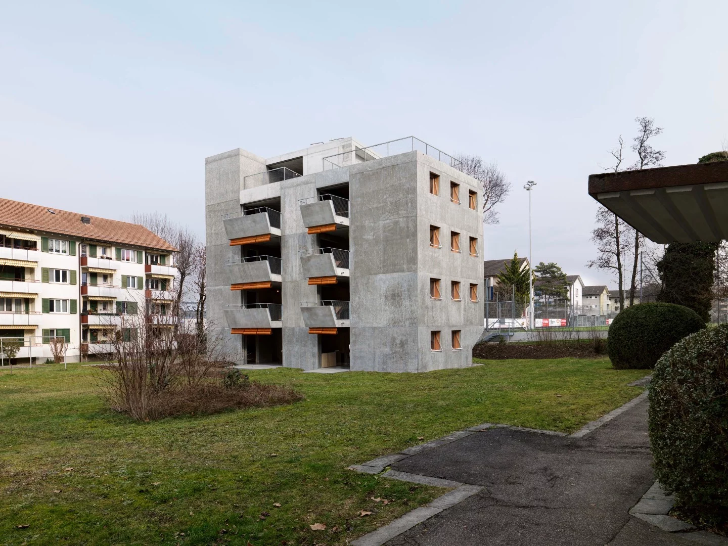 Affordable Housing Langgrütstrasse is surrounded by 1950s-era apartment buildings
