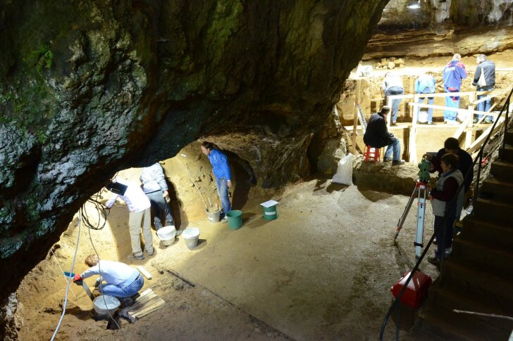 Archeologists excavate Bacho Kiro Cave in Bulgaria, where three modern human specimens were found to have recent Neanderthal DNA