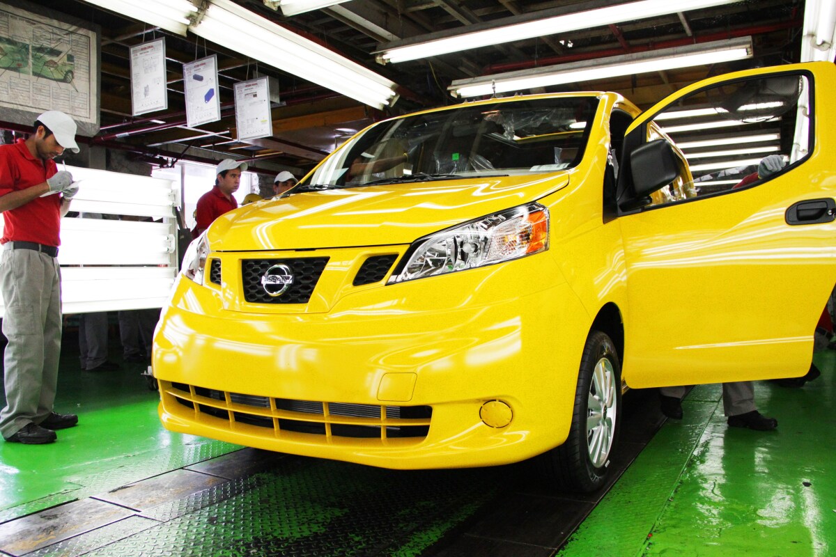 The Taxi of Tomorrow is powered by a 2.0L four-cylinder engine