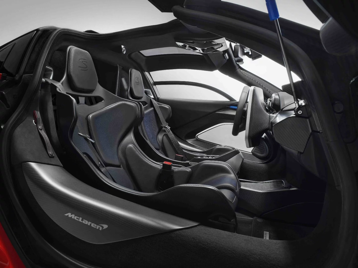 The McLaren Senna can be optioned with choice of leather or Alcantara bucket seats