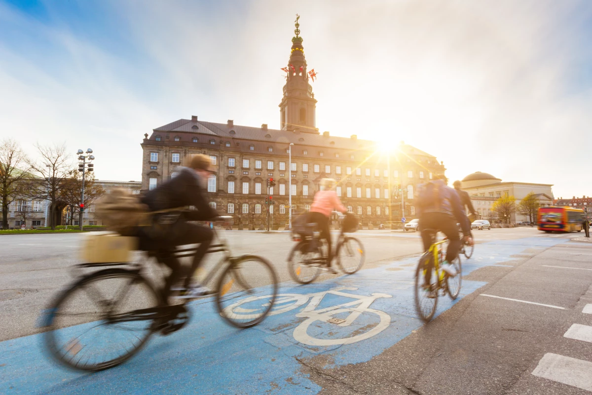 Analysis of Census data in the UK has revealed that commuters who cycled to work had a 20-percent reduced rate of early death compared to those who drove