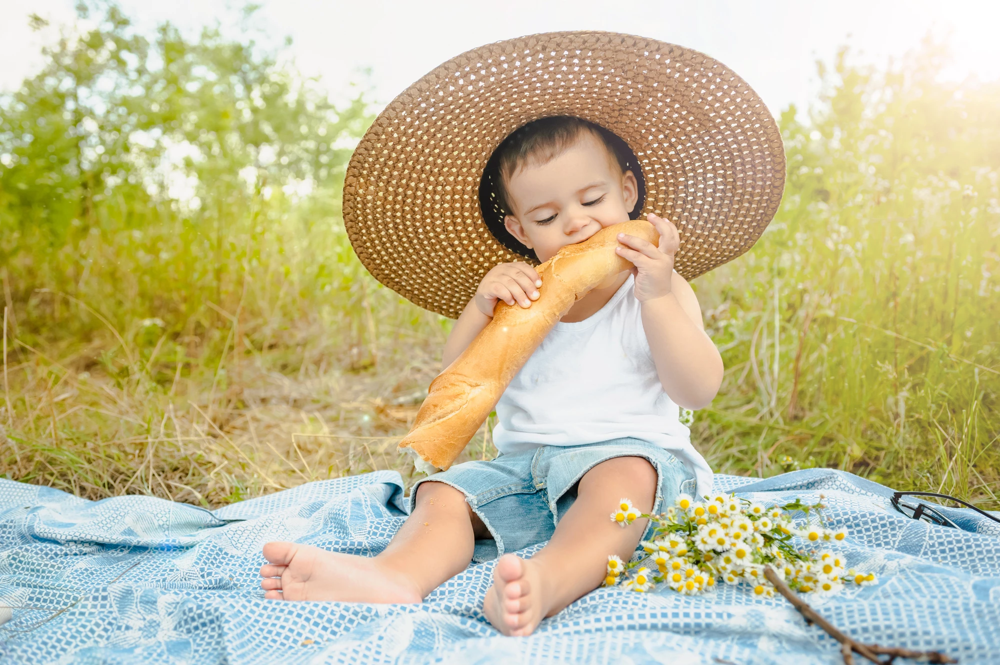 The researchers say it is too soon to offer dietary recommendations to new parents, but instead call for large trials to establish clear evidence