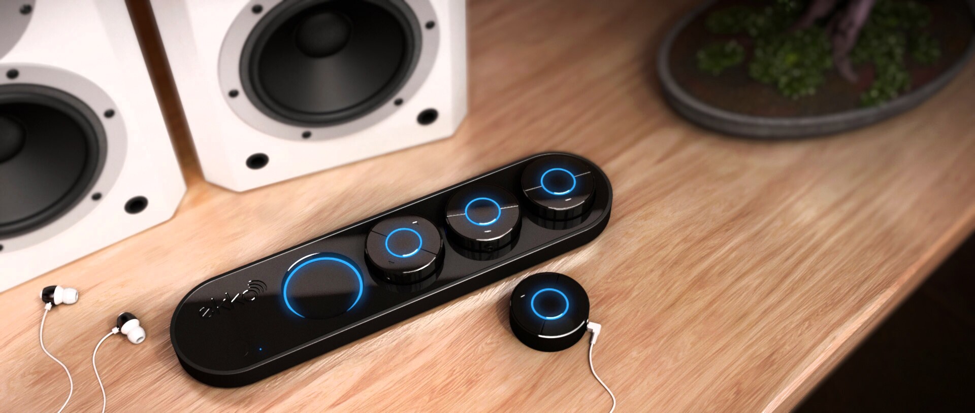 кабель xlr(3p) «папа» 6мм rx3fp-nt. наушники br100. девушка в наушниках. человек в наушниках. Polk audio rt1000i.