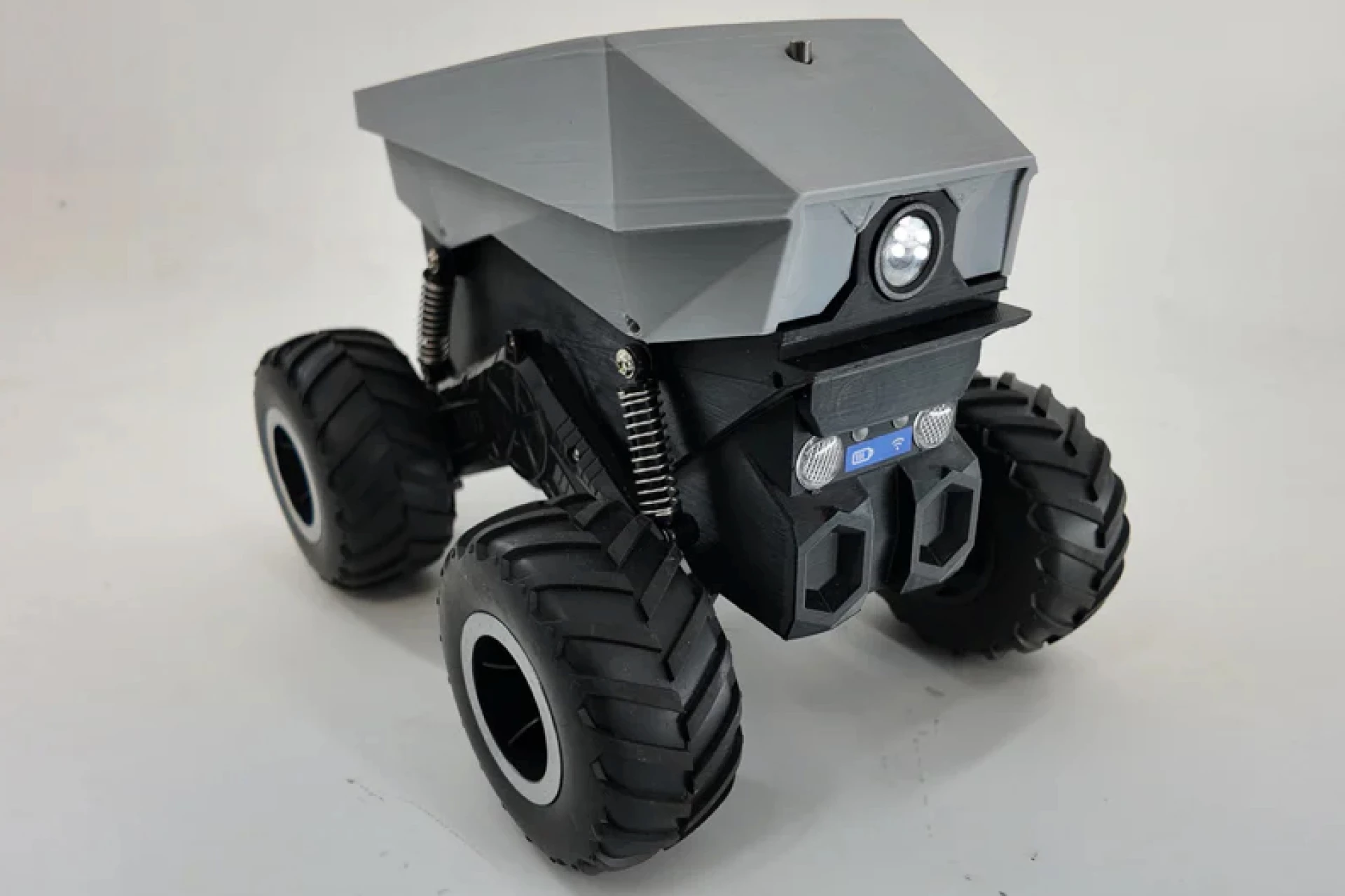 Control a 4G Earthrover from Anywhere: FrodoBots Offers Mini Rovers for ...