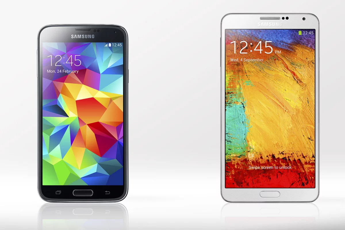 Gizmag compares the features and specs of the Samsung Galaxy S5 and Galaxy Note 3
