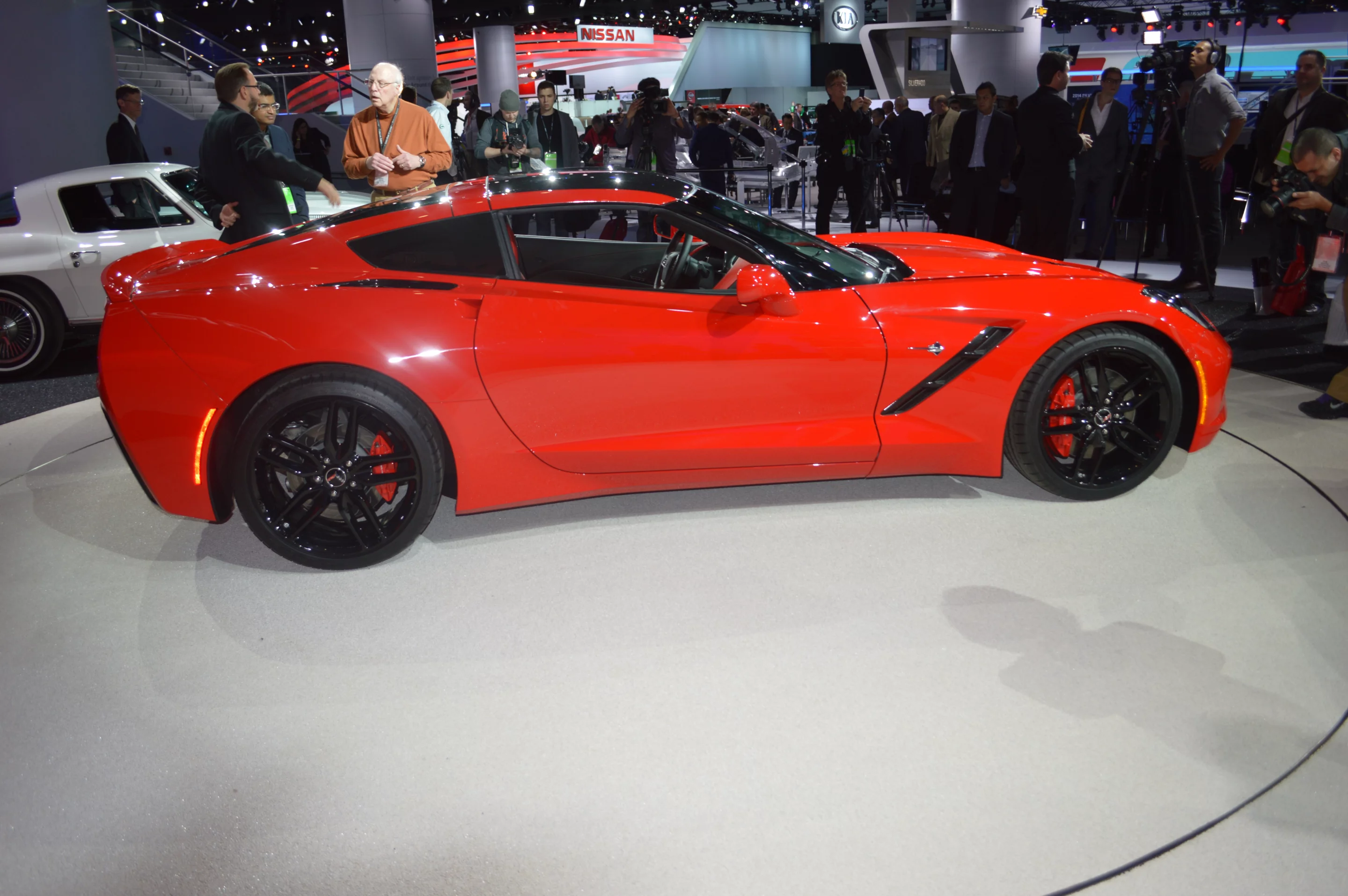 The C7 Corvette debuts in Detroit