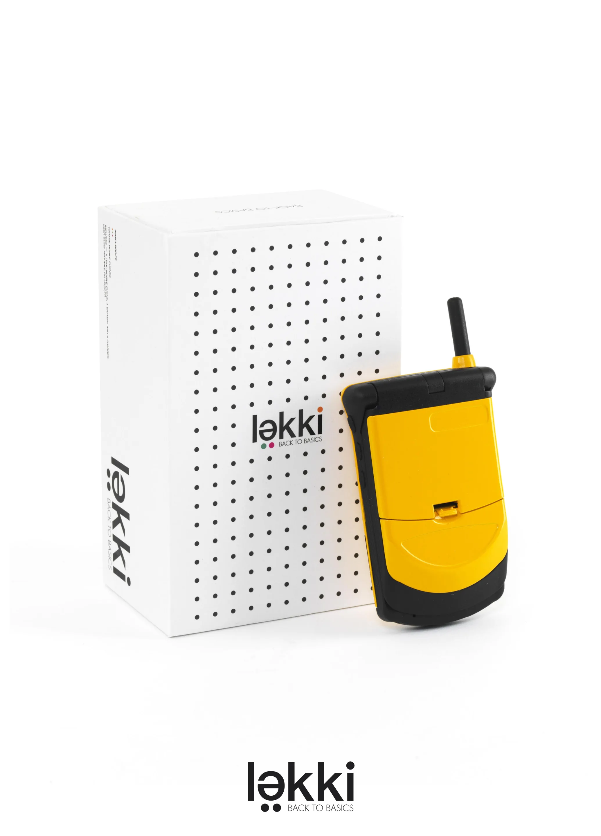 The Motorola StarTEC 130 - refurbished and revamped by Lekki