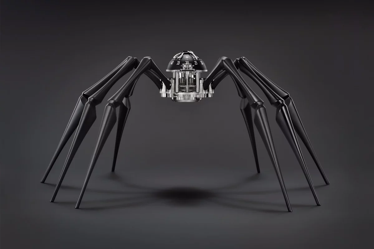 Arachnophobia can be placed standing on a desk or its legs manipulated to create a slightly sinister, arachnophobia-inducing position