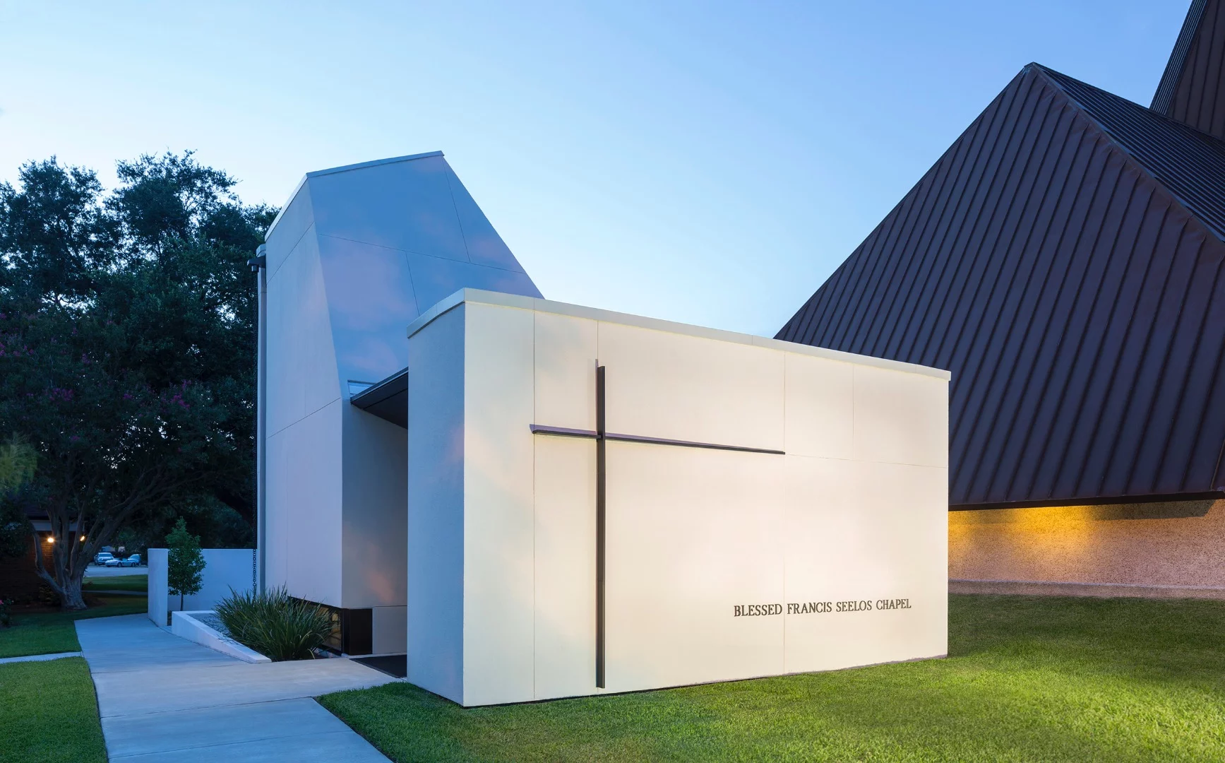 St. Pius Adoration Chapel and Prayer Garden, by Eskew+Dumez+Ripple, is located in New Orleans