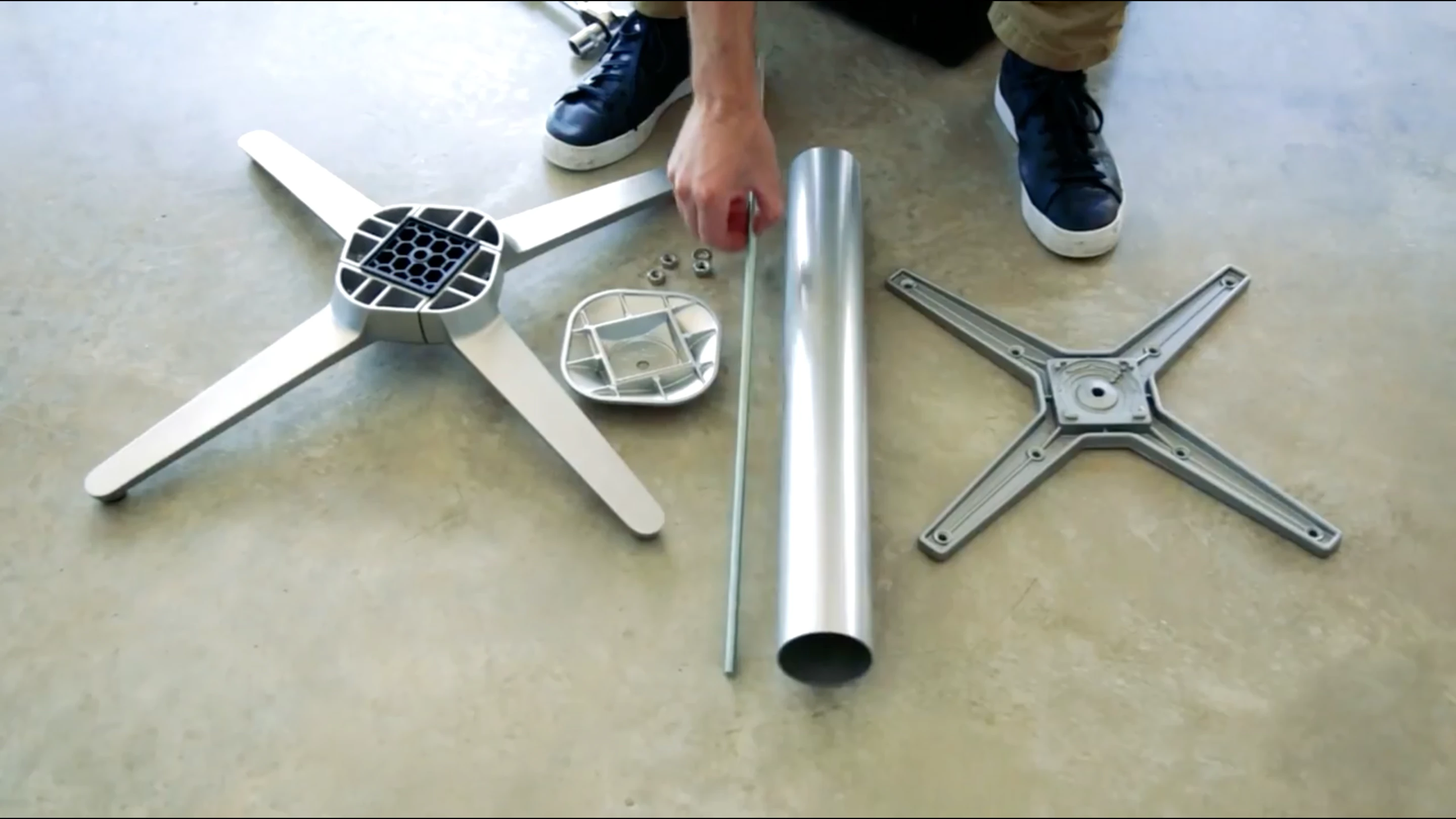 Assembling a No Rock table support is quick and easy