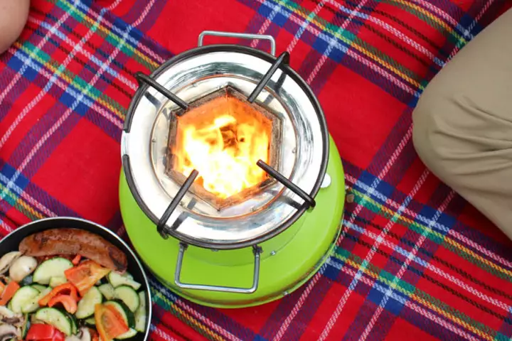 The ACE 1 can use all types of biomass fuels, giving it versatility that other stoves lack
