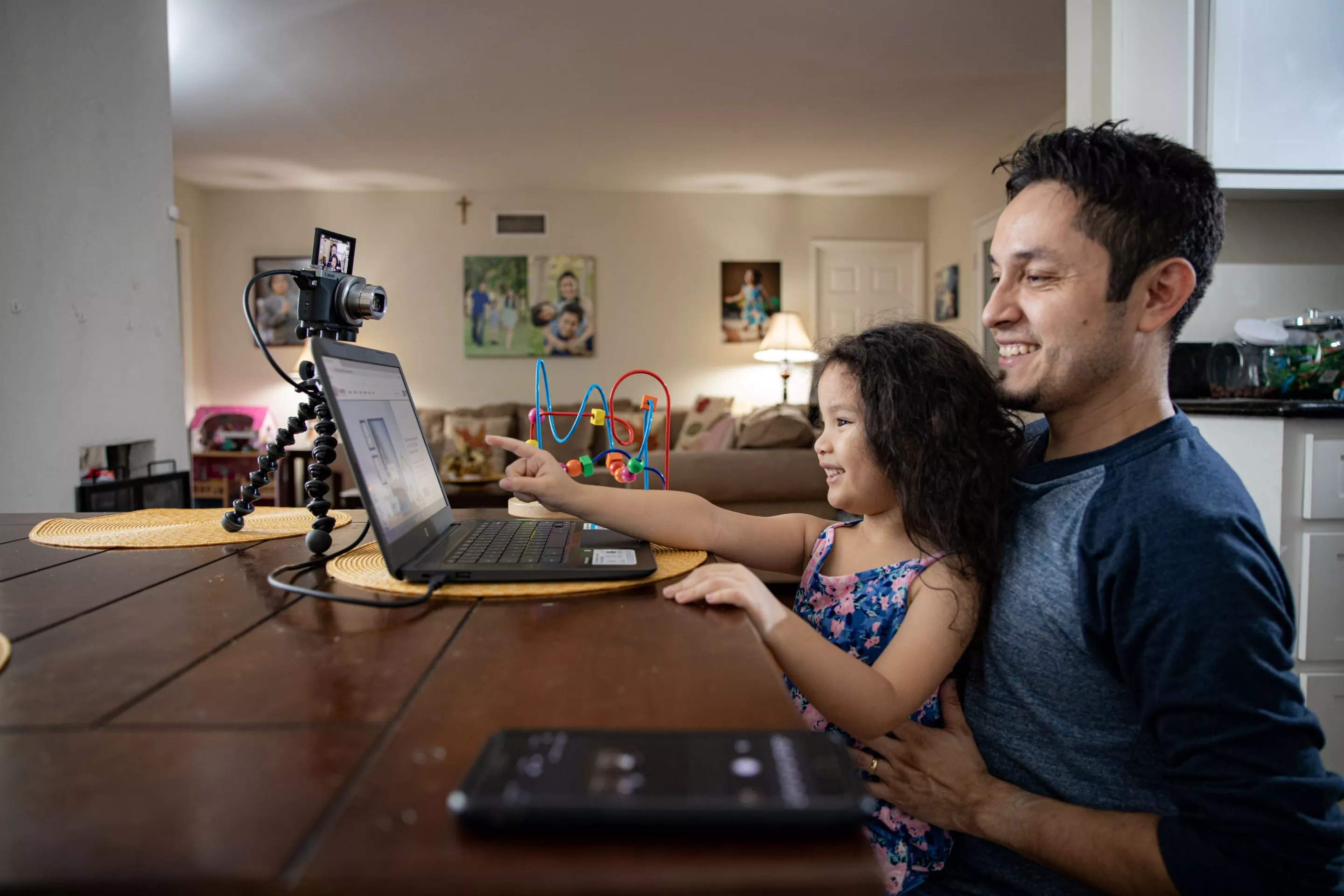 The Canon Webcam Utility software is now compatible with more cameras and webchat applications