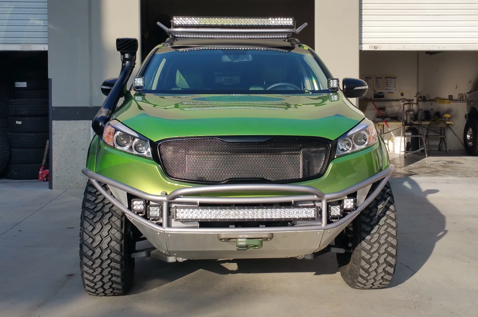 The Kia Sorento gets ready for the mountains and forests of the Pacific Northwest