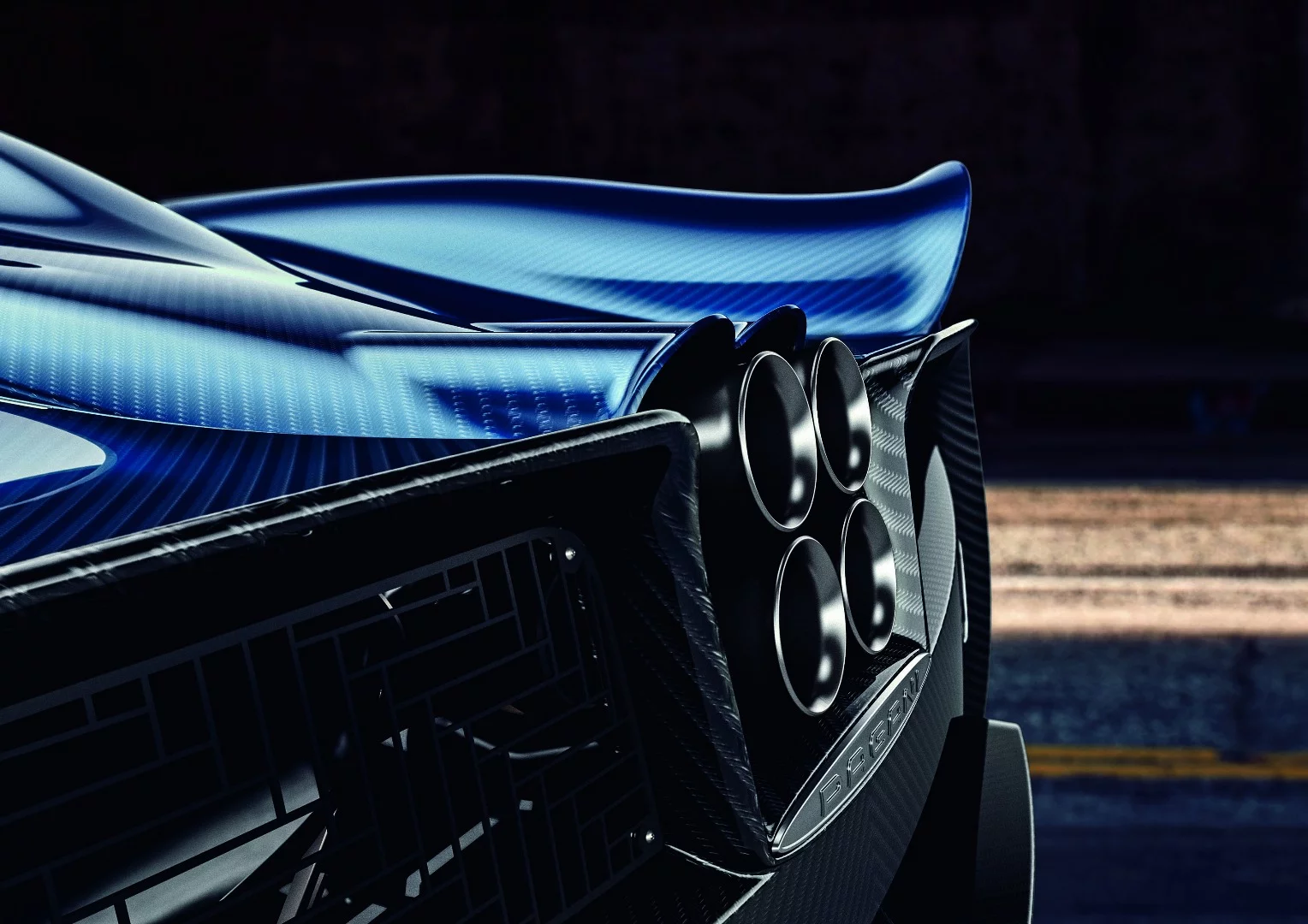 The rear of the Huayra Roadster, complete with quad exhaust pipes