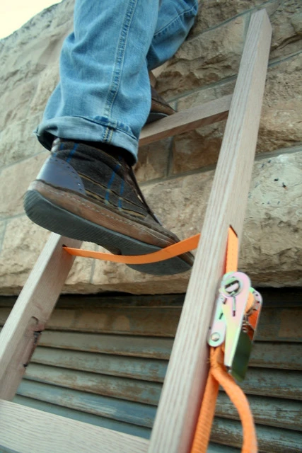 The collapsible ladder