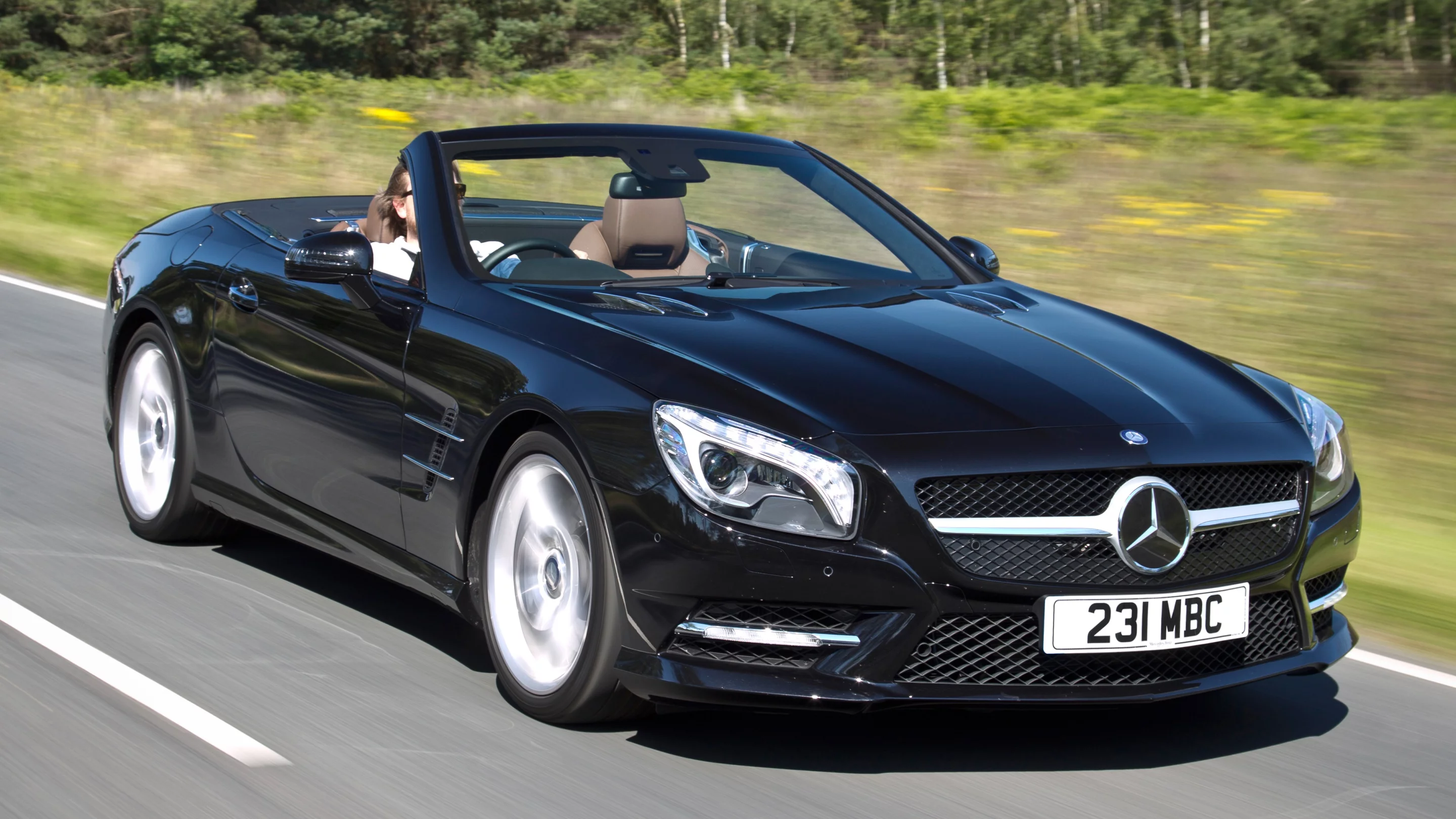 The new SL 400 makes a bold statement in styling as well as being quicker and more fuel efficient