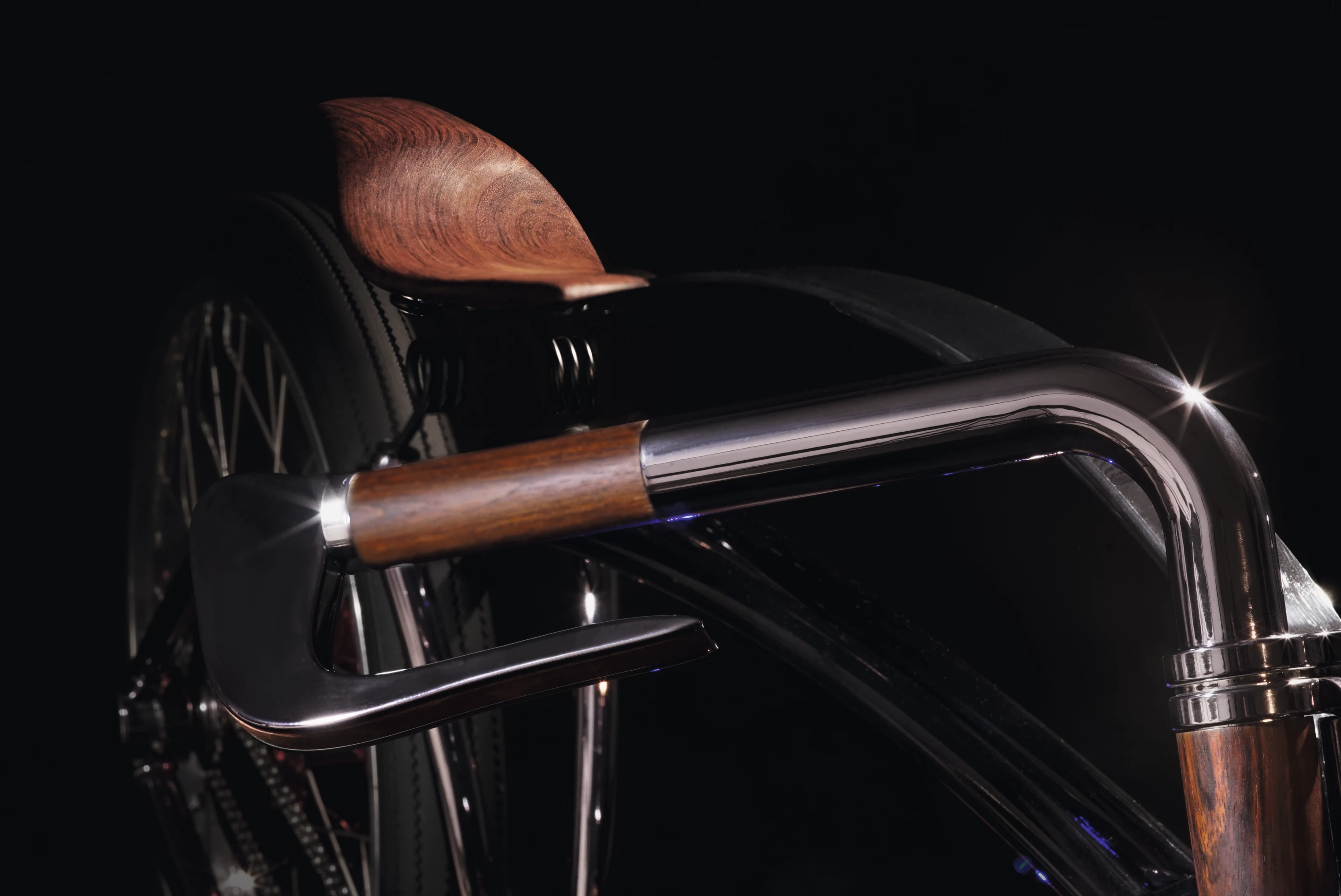 The Avionics VM features a hardwood saddle, headlight, grips and fork covers