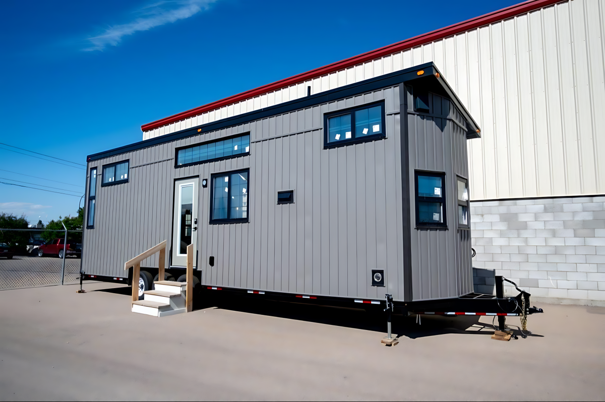 Towable tiny house makes surprisingly few compromises inside