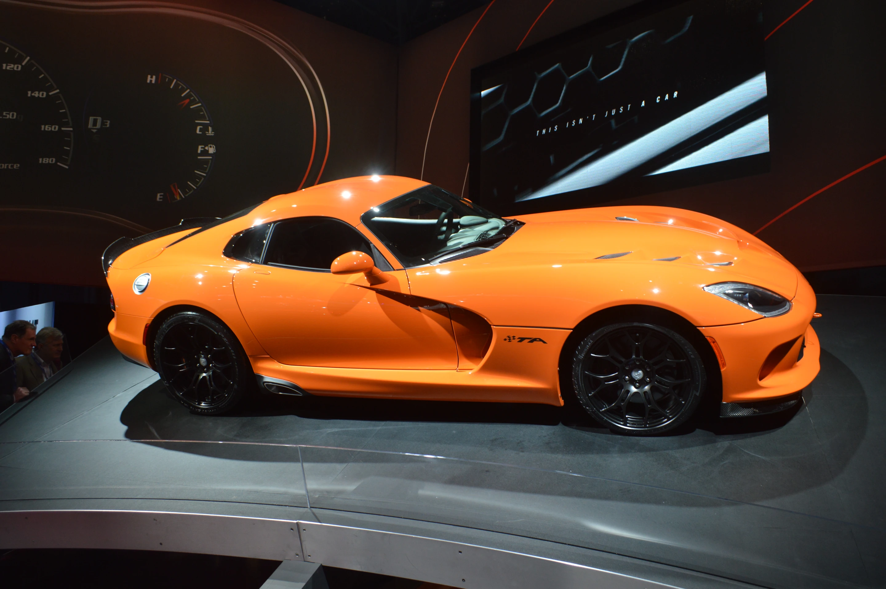 SRT Viper "Time Attack"