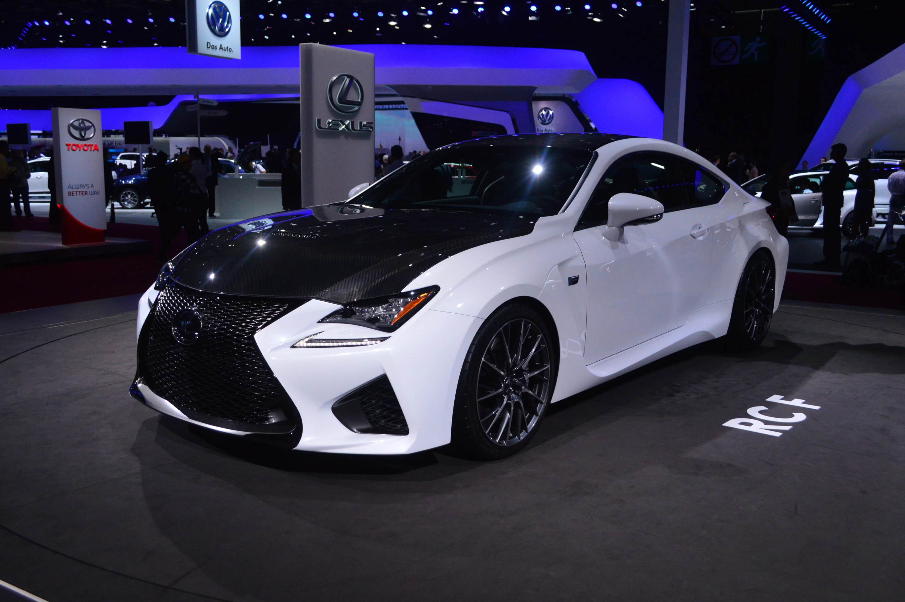 The sporty, aggressive RC F is powered by a 470-hp 5.0-liter V8 (Photo: C.C. Weiss/Gizmag)