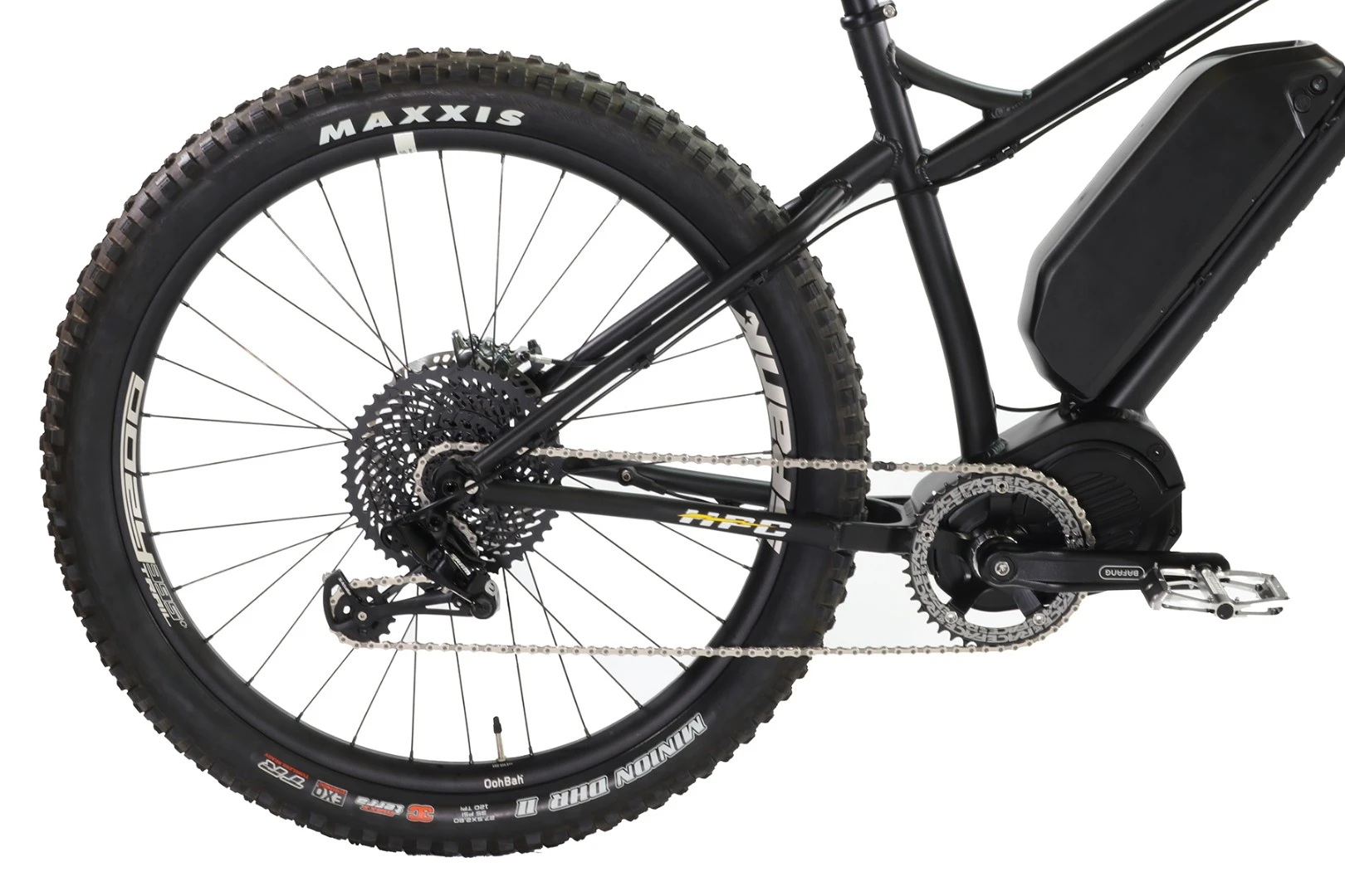 The Scout Pro features a 6061-T6 aluminum frame and custom hydroformed tubing that is hand-welded one at a time in California by HPC