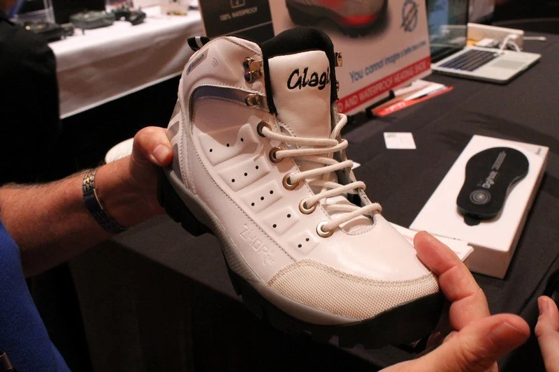 The Connect is a more city/everyday oriented shoe, while the Trek-Connect, which Glagla advertised on a poster at CES, is a hiking/trekking boot