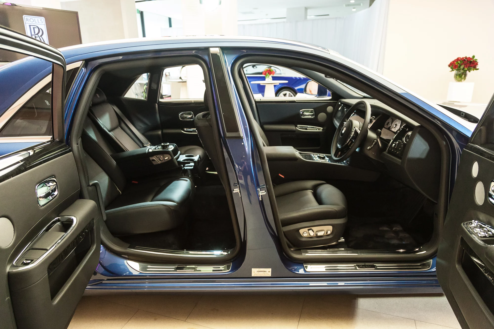 Rolls Royce Ghost Series II interior (Photo: Loz Blain/Gizmag.com)
