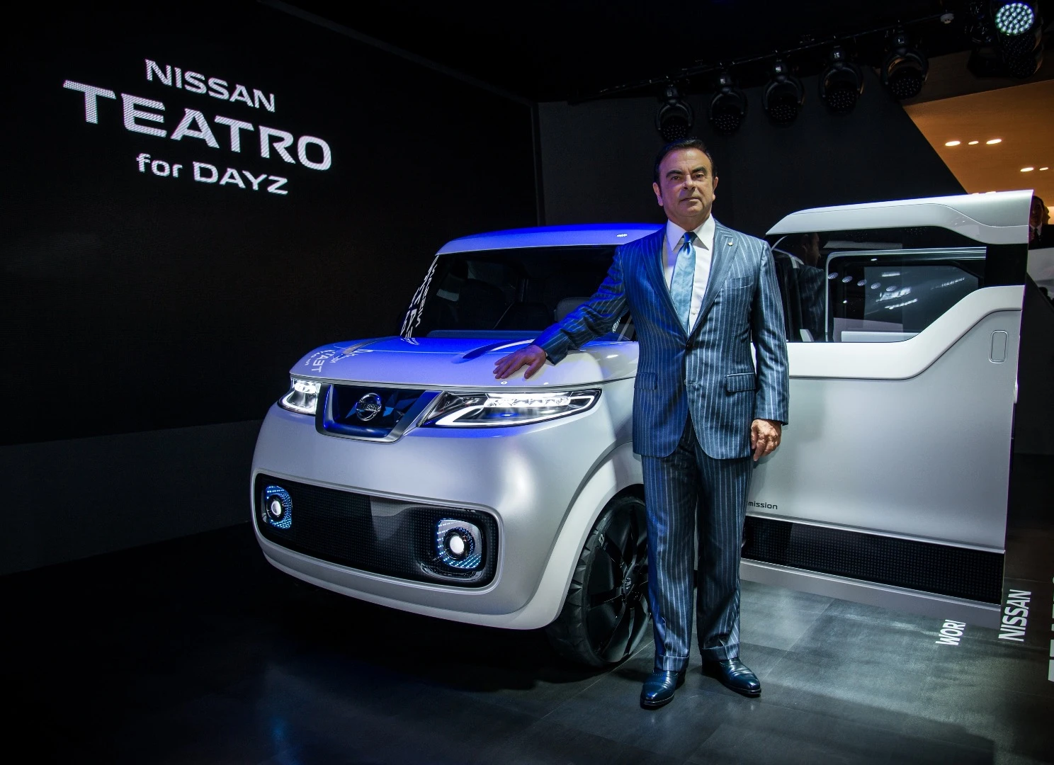 Nissan-Renault Alliance CEO Carlos Ghosn poses with the Teatro concept