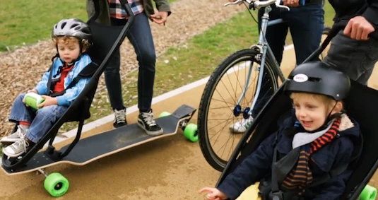 The Longboard Stroller was developed by Quinny and Studio Peter van Riet