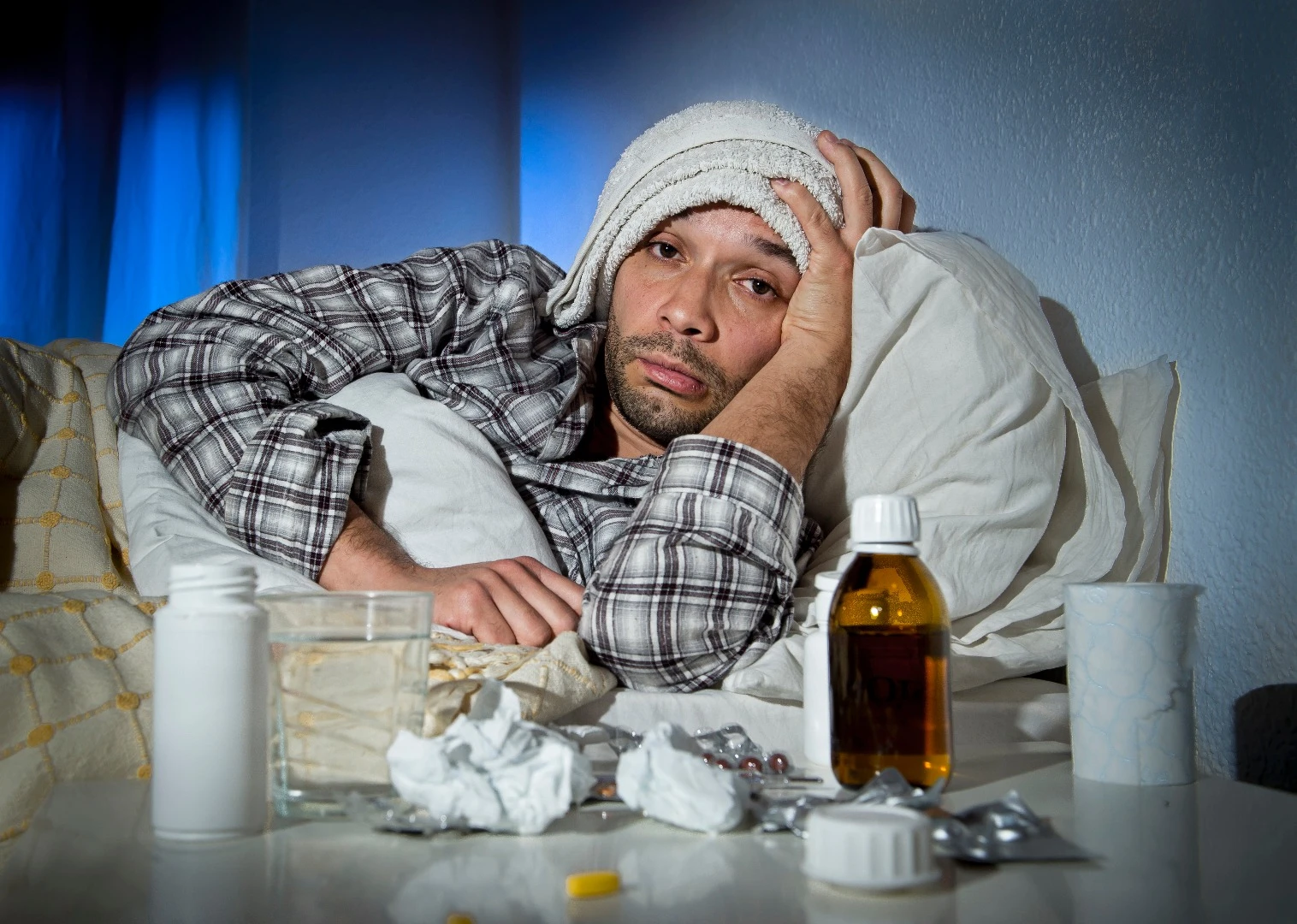 A new analysis of previous research suggests that men may actually get sicker than women, when they've got a virus such as the flu