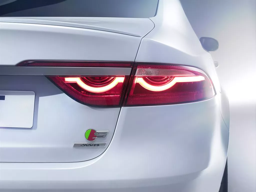 The 2016 Jaguar XF rear lamp detail