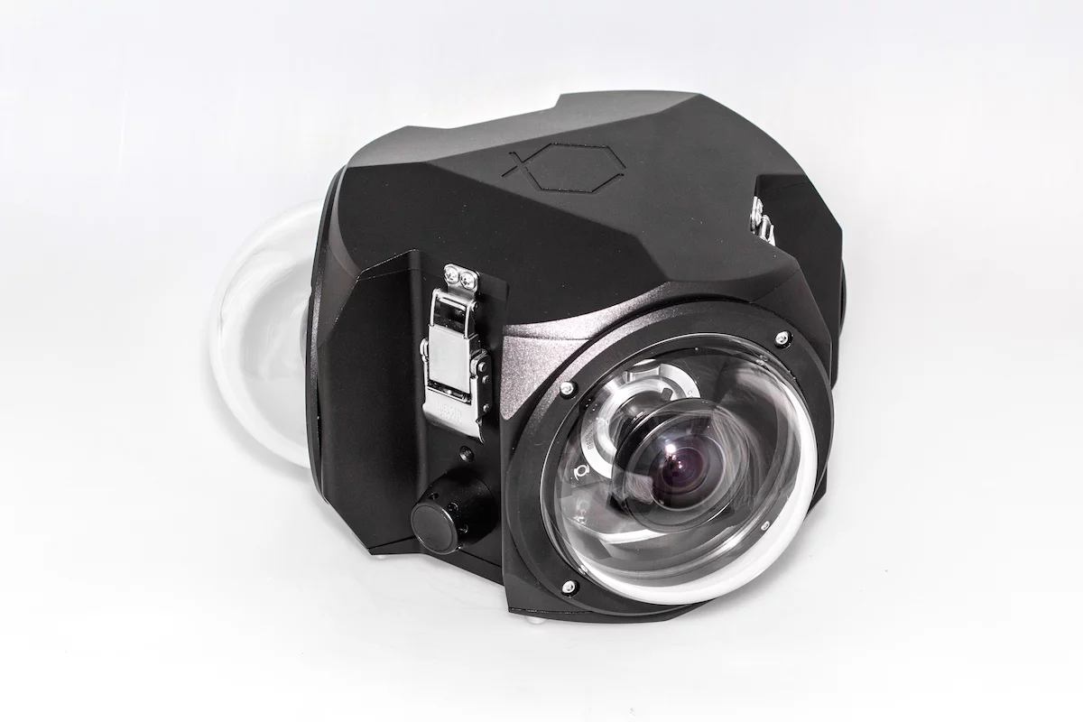 The Boxfish 360 rig is made up of three cameras in a waterproof rig, that can dive to 300 m (984 ft)