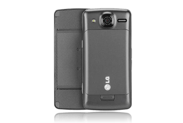 The 5.0 megapixel camera features a built-in auto flash
