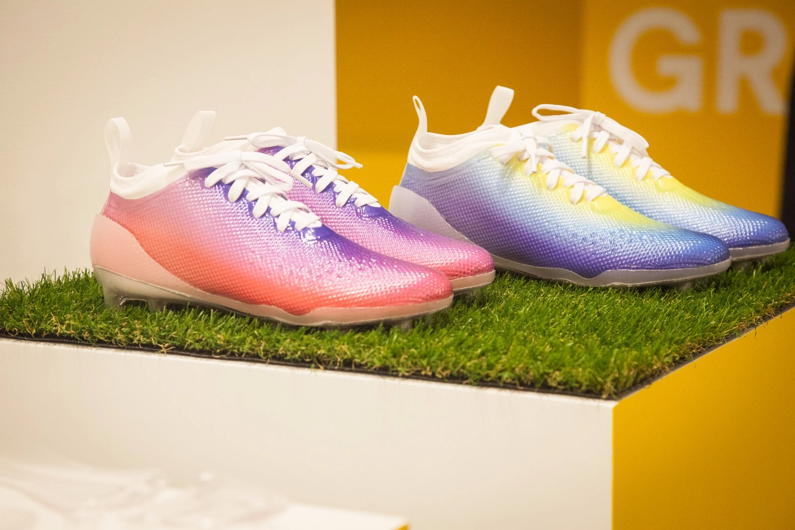 Global Grad Show: The ALL PET Shoe is a football boot made from a single recyclable material. By Jules MAS, ECAL/University of Art and Design Lausanne